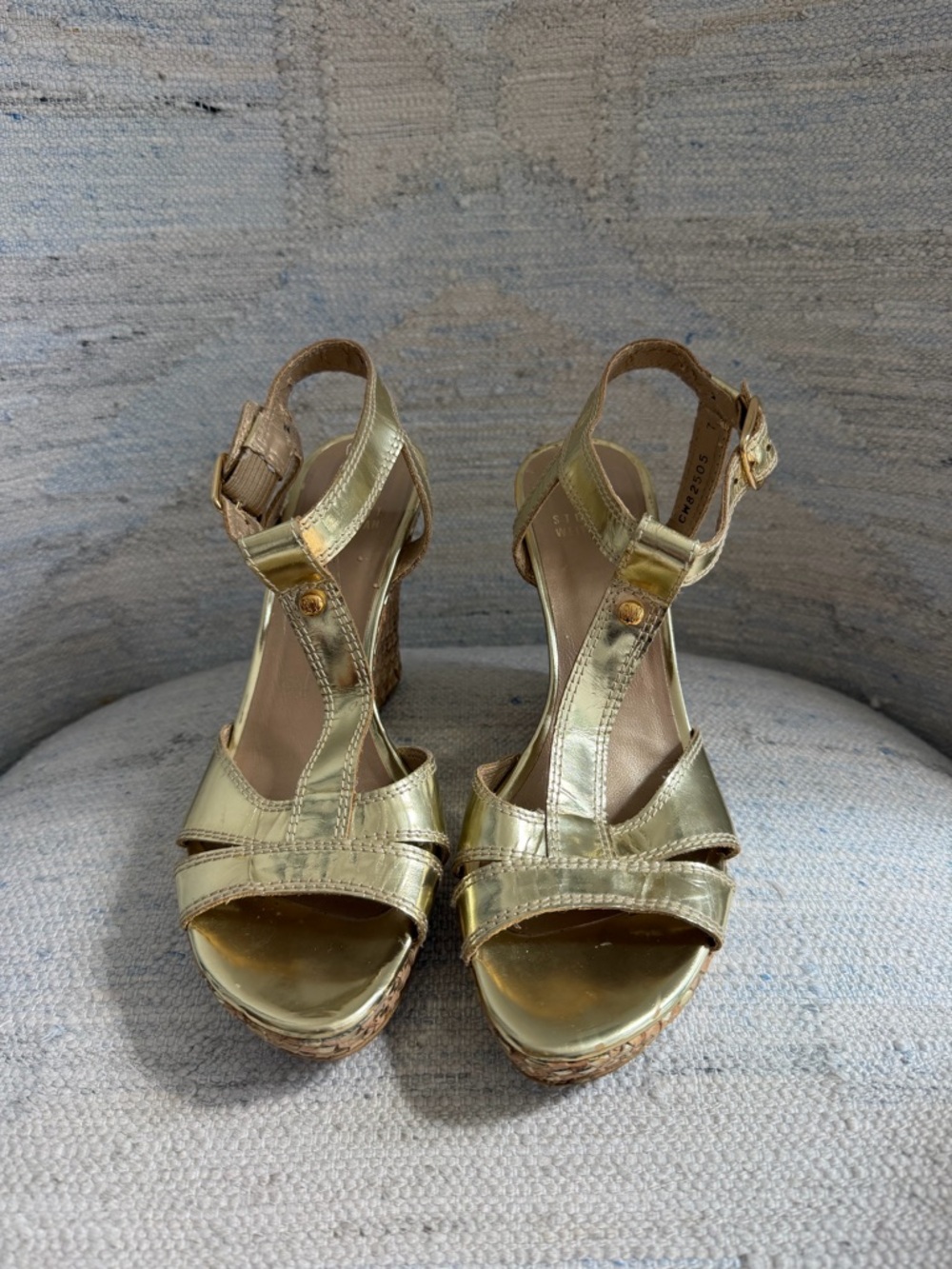 Stuart Weitzman Metallic Gold Wedge Sandals. Size 7